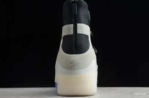 Question" Fear String God Nike of Air "The 1 AR4237-902 0505